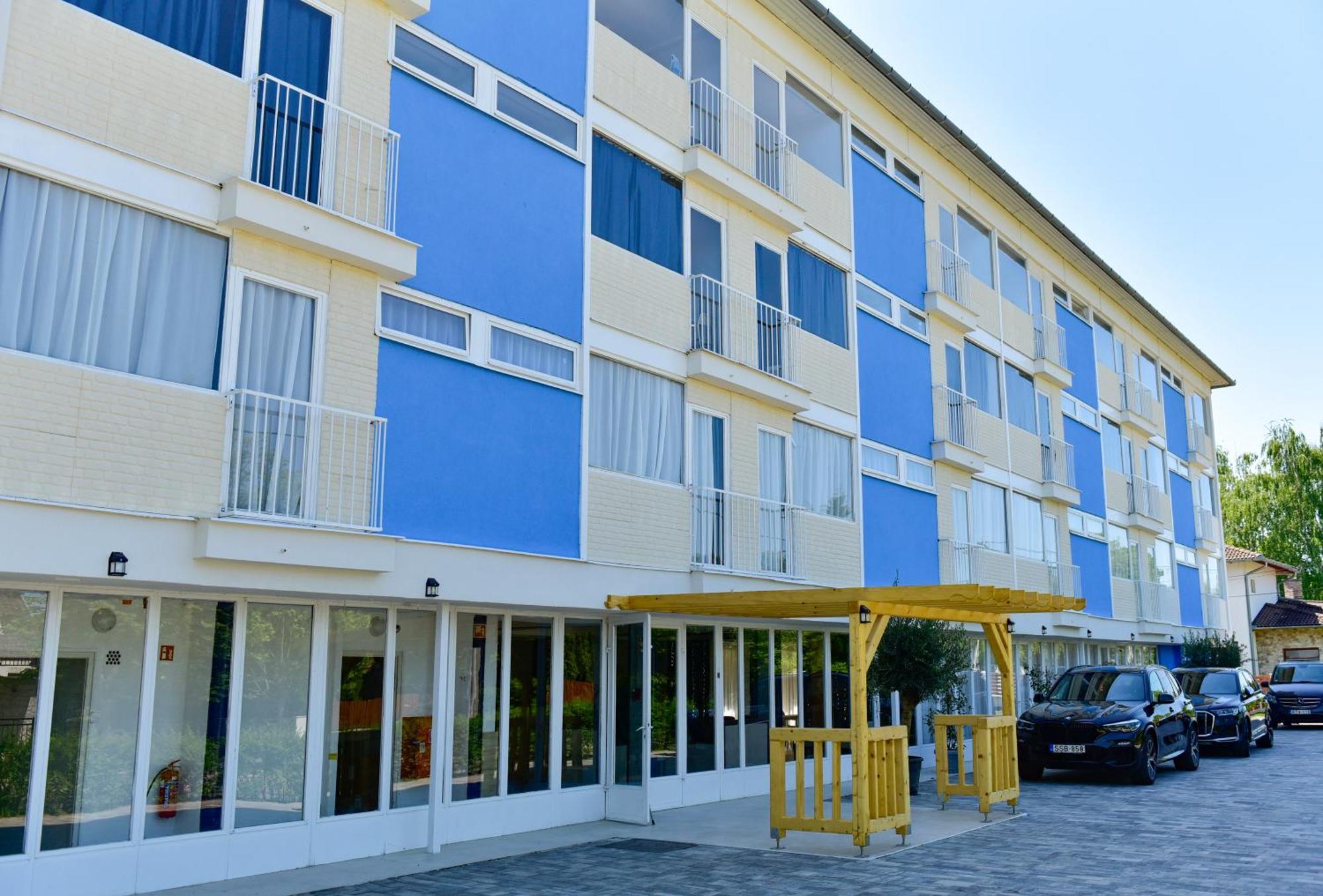 Zama Hotel Zamárdi Extérieur photo